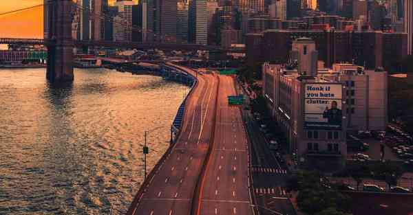 大数据包含设备数据的行业文章