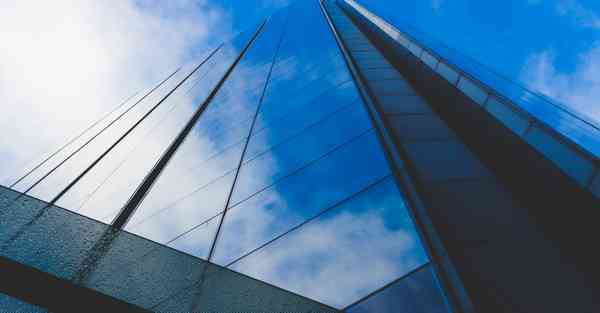 大数据包含设备数据的行业文章