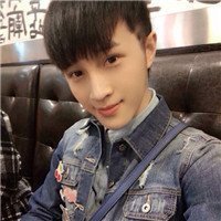 容炎佳琛