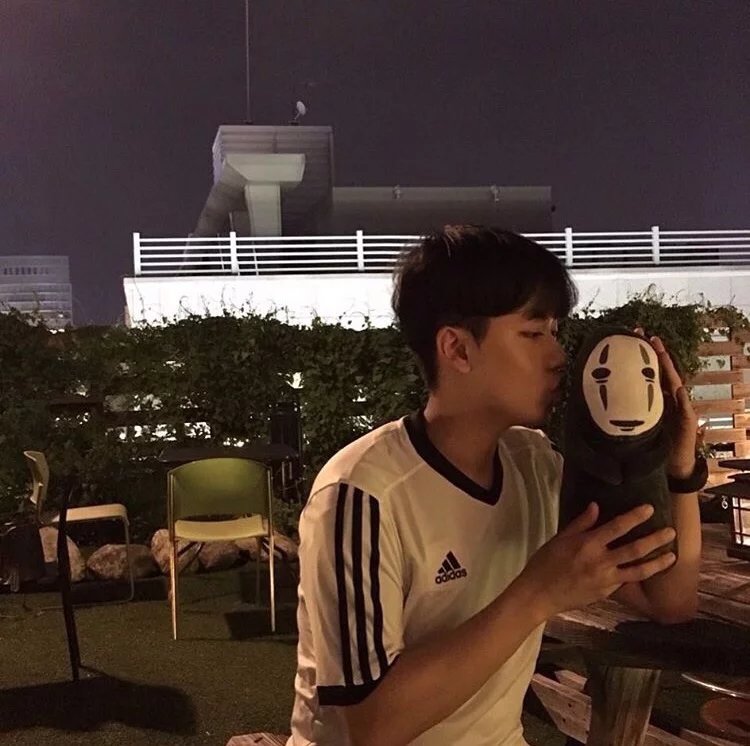 梅伟儿永