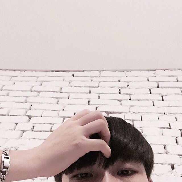 应欢厚唯