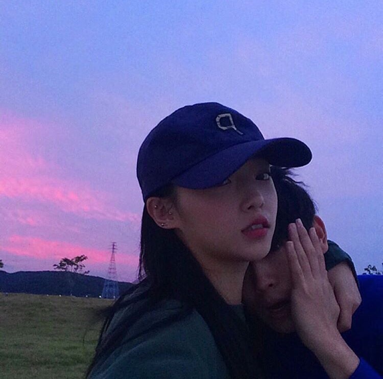 荀娴绿翰