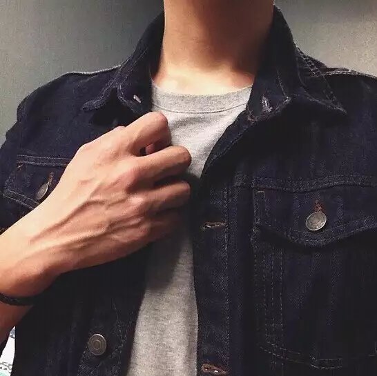 封桦恒骅